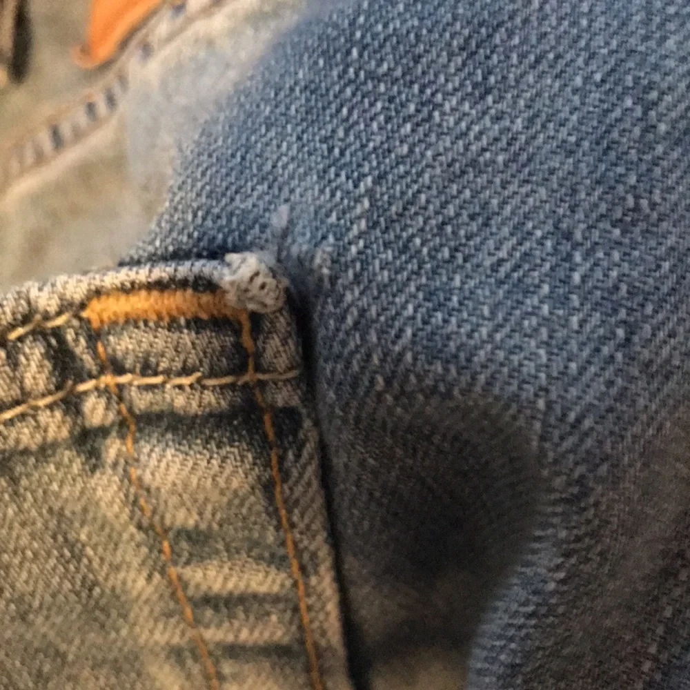 Levi’s 559 jeans
